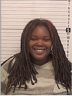 Mugshot of EBONY LAVON LEVERETT