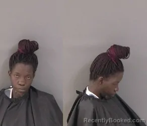 Mugshot of Emma Ruth Cuttray