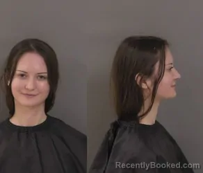 Mugshot of Elizabeth Nicole Dagostino