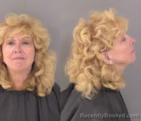 Mugshot of Loretta Briggs