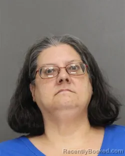 Mugshot of STACY LYNN KOMOROWSKI