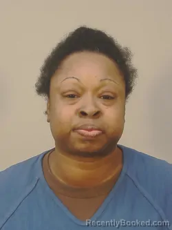 Mugshot of TENIELLE LARELLE FAVORS