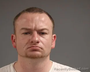 Mugshot of JUSTIN HARLEY OLSON