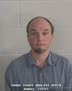 Mugshot of BENJAMEN JOSEPH FOWLER