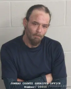 Mugshot of MICHAEL GABRIEL MUTH