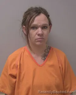 Mugshot of APRIL M GRIMM