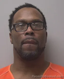 Mugshot of MICHAEL LAWRENCE MUDD