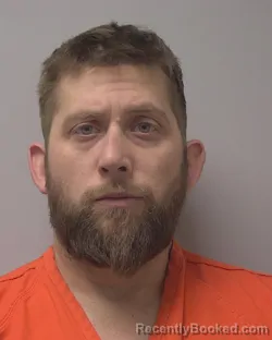 Mugshot of MATTHEW DANIEL PORTER