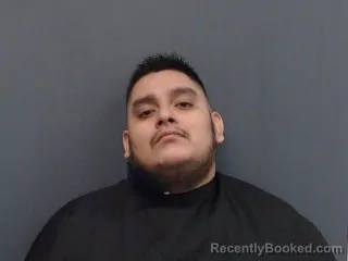 Mugshot of SILVESTRE MORENO