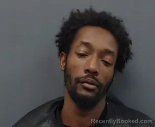 Mugshot of KWEISI DEJUAN MCCOY