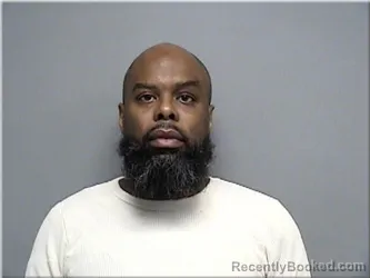 Mugshot of Tremaine Bell