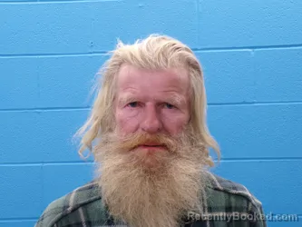 Mugshot of RAYMOND EUGENE QUEEN