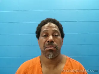 Mugshot of KENNETH LLOYD GIST