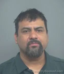 Mugshot of JULIO CESAR HERNANDEZ ALMEIDIA