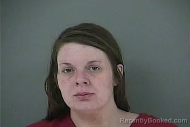 Mugshot of LINDSAY CAROLE BASS