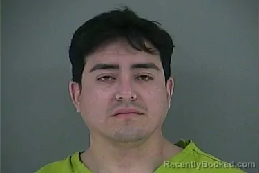 Mugshot of FABIAN FERNANDO PAREDES