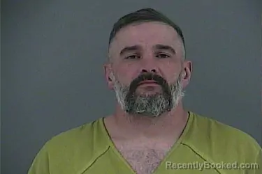 Mugshot of ERIC MAC HANSARD