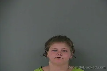 Mugshot of CHLOE ELIZABETH BREWER