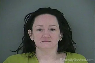 Mugshot of AMBER NICOLE PATTERSON