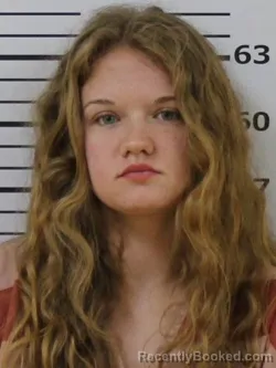 Mugshot of DESIREE MARIE WALLS