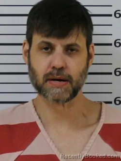 Mugshot of JOHN ANDREW REGISTER