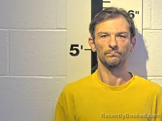 Mugshot of JONATHAN A SWEAT