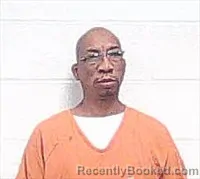 Mugshot of UNDRA HAL DOUGLAS