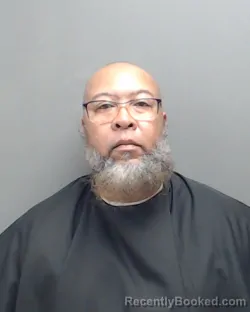 Mugshot of ISIAH TAYLOR