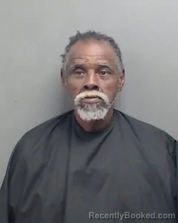 Mugshot of ROBERT EARL MARSHALL