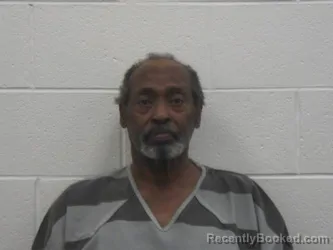 Mugshot of LIONELL SMITH