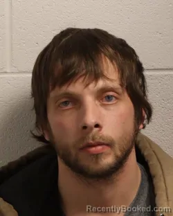Mugshot of DYLAN WAYNE GARNER