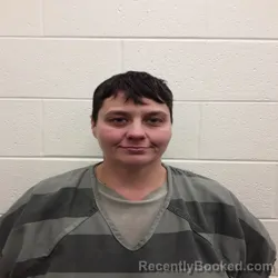 Mugshot of BILLIE SUE MASON