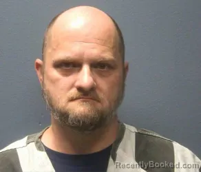 Mugshot of CHRISTOPHER LEE STROPP