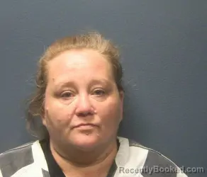 Mugshot of LINDA MARIE CAMPBELL