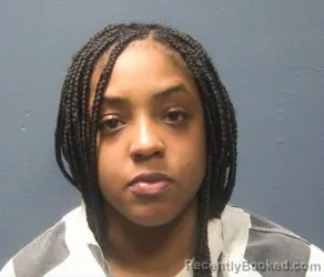 Mugshot of SUNITA DANIELLE CLARKE