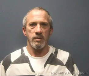 Mugshot of TONY RAY SWEAT