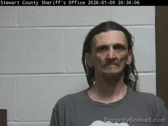 Mugshot of BRANDON L HUTCHINSON