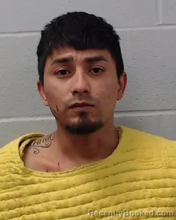 Mugshot of Ricardo Daniel Robledo Hernandez