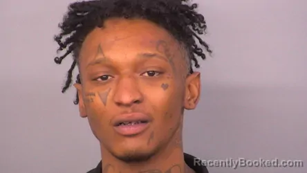 Mugshot of KEYDARIUS D SIMMONS