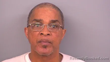 Mugshot of PAUL ALLEN LUSTER