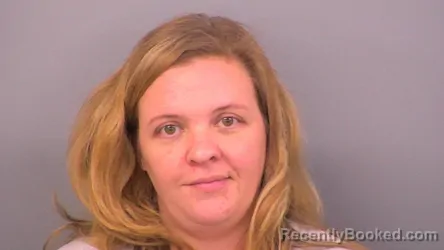 Mugshot of KARI LEIGH AMUNDSON