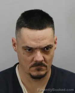 Mugshot of FREDDIE LEE MORRISON