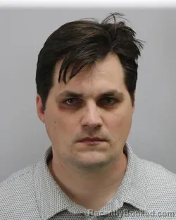 Mugshot of ROBERT THOMAS DOWNING