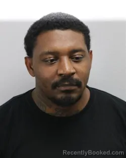 Mugshot of MALIK TREVON SMITH