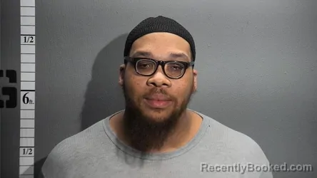 Mugshot of ALONZO QUAVAGHON TUCKER