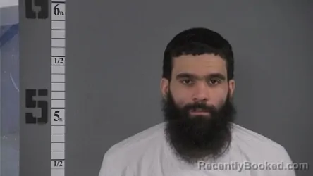 Mugshot of DAVION JANIFER