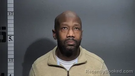 Mugshot of GARY JEROME ALLMOND