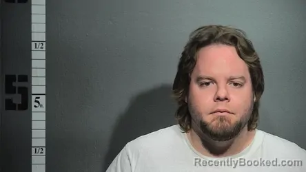 Mugshot of JONATHAN TURNER