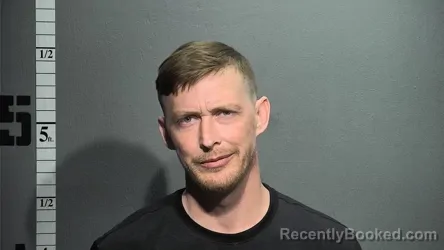 Mugshot of RICHARD LEE LEVORA