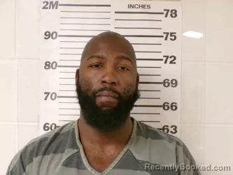 Mugshot of JAMEEL CORTRELL THOMAS